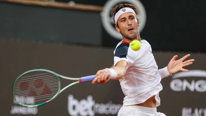 ريو المفتوحة للتنس.. تابيلو يتجاوز تيرانتي وإتشفيري يحقق فوزه الـ100 ريو المفتوحة للتنس.. تابيلو يتجاوز تيرانتي وإتشفيري يحقق فوزه الـ100