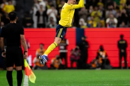 500 هدف بعد الـ 30.. «ما يجيبها غير رونالدو»