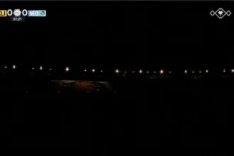 مصادر «عكاظ» تكشف أسباب انقطاع الكهرباء بملعب الأمير محمد بن فهد