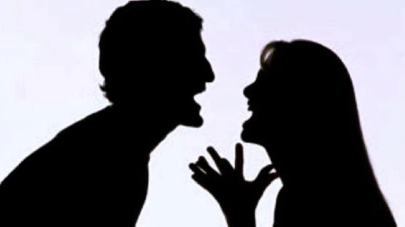 عادات يومية تُهدّد العلاقات... دراسة تكشف الإشارات الخفية للانهيار