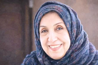 سميرة إسلام.. أول سعودية تنال الدكتوراه.. وأول السعوديين أستاذيةً في الأدوية