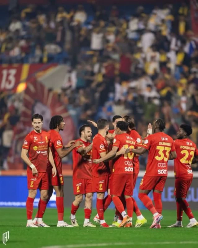 القادسية يعزز موقعه برباعية في «الديربي» أمام الاتفاق