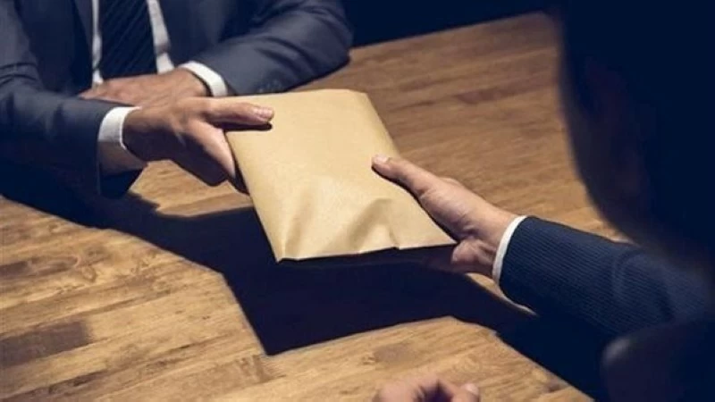 سبائك ورشاوى مالية مقابل تراخيص بناء مخالفة.. مصر تُحيل 8 قيادات أحياء سابقة للمحاكمة سبائك ورشاوى مالية مقابل تراخيص بناء مخالفة.. مصر تُحيل 8 قيادات أحياء سابقة للمحاكمة