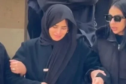 بكاء وانهيار.. أسرة زينة تشيّع جثمان «إسلام» والنجوم يقدمون التعازي