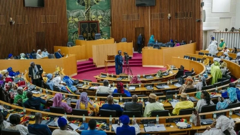 السنغال تُشدد قوانينها ضد الشذوذ.. اقتراح تشريعات جديدة لحماية البلاد من «الأفعال المنافية»