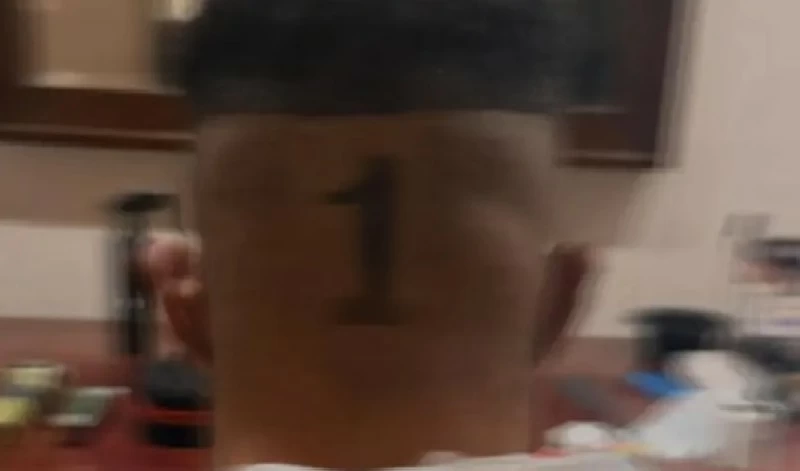 برسالة وصورة.. محمد رمضان يشعل جدل «نمبر 1» من جديد برسالة وصورة.. محمد رمضان يشعل جدل «نمبر 1» من جديد