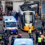 ترام يخرج عن السيطرة في ميلانو!