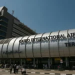 مصر تتابع تداعيات الضربات الأمريكية الإسرائيلية الإيرانية وتدعو المسافرين لمراجعة جداول رحلاتهم