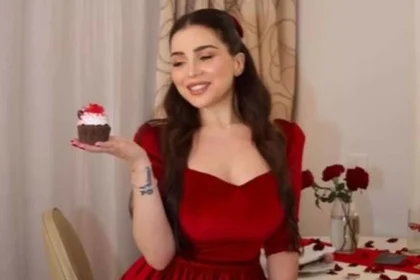 أجرت عملية جراحية دقيقة.. ما حقيقة مرض مي عز الدين؟