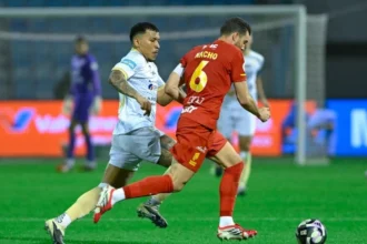 القادسية يتعثر بالتعادل مع التعاون