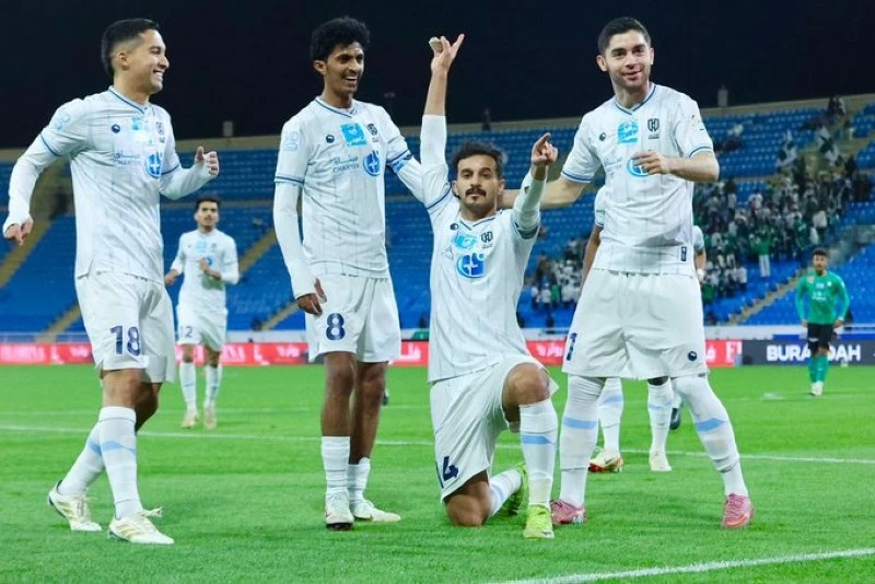 عبر شباك النجمة .. الأخدود يتذوق طعم الانتصار الثالث