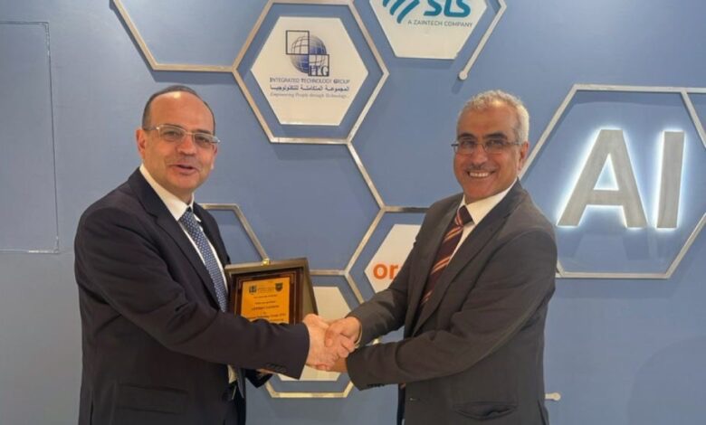 تكريم مجموعة (ITG) في الجامعة الاردنية لدورها في دعم مختبر الذكاء الاصطناعي