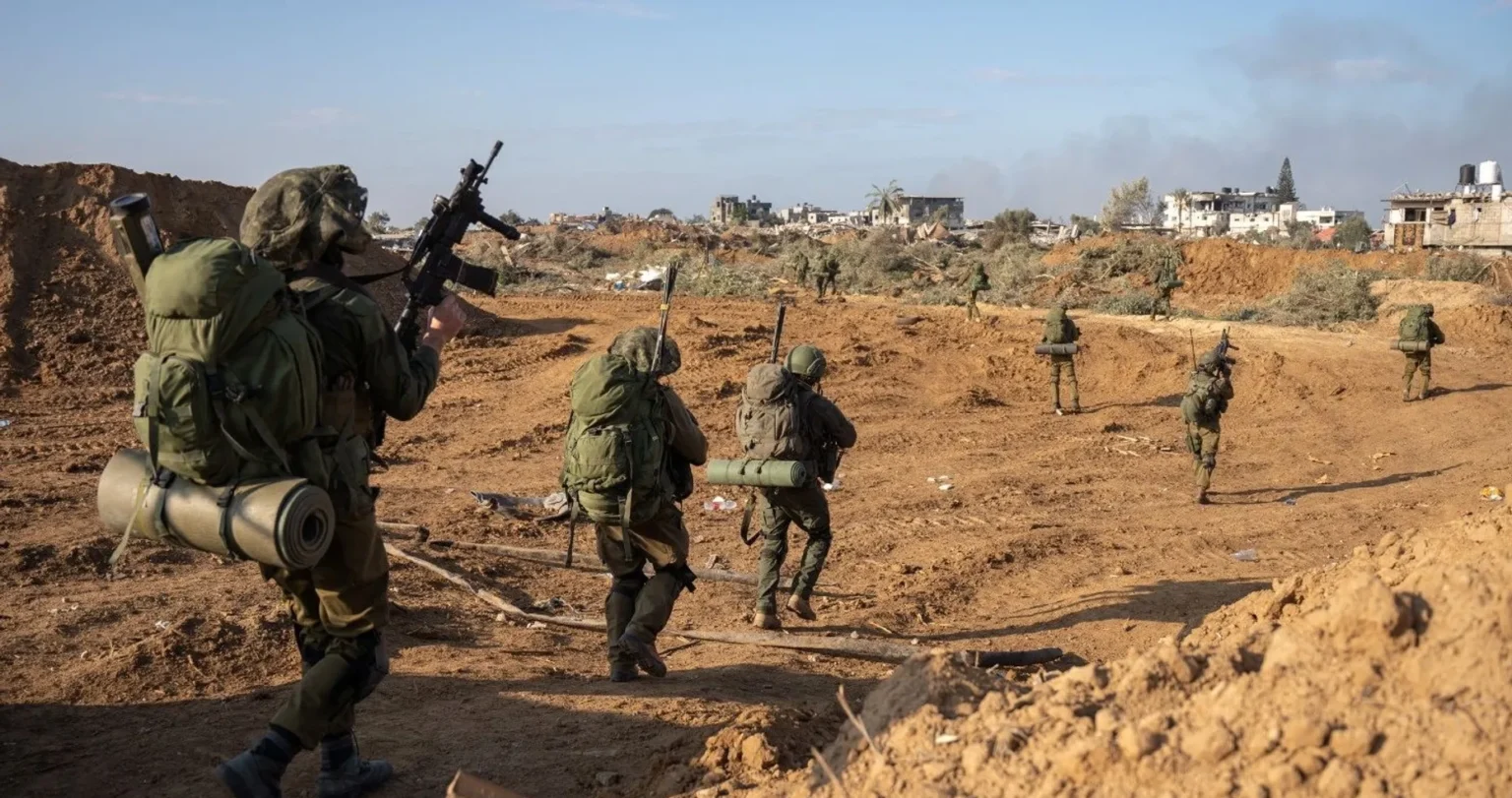 إسرائيل تصدر قرارا عسكريا لتهجير تجمع بدوي في المغير وتعتقل 3 متضامنين​ 