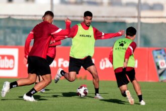 معسكر تدريبي لمنتخب الشباب لكرة القدم في سنغافورة