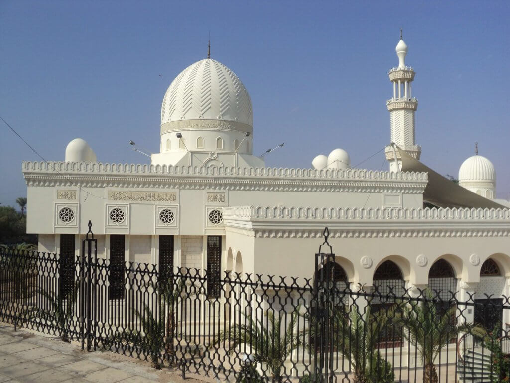 مسجد الشريف الحسين بن علي في العقبة .. أيقونة معمارية ومنارة روحانية مسجد الشريف الحسين بن علي في العقبة .. أيقونة معمارية ومنارة روحانية