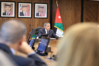 رئيس الوزراء: تطبيق معدل الضمان سيبدأ عام 2030 بشكل متدرّج وعلى امتداد عشر سنوات لاحقة