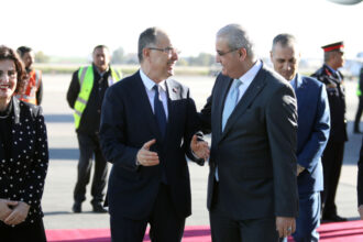 الرئيس الألباني يصل إلى الأردن