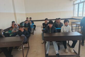 مركز شباب وشابات الدفيانة ينظم ورشة حول البرنامج التنفيذي لاستراتيجية النظافة والحد من الإلقاء العشوائي للنفايات