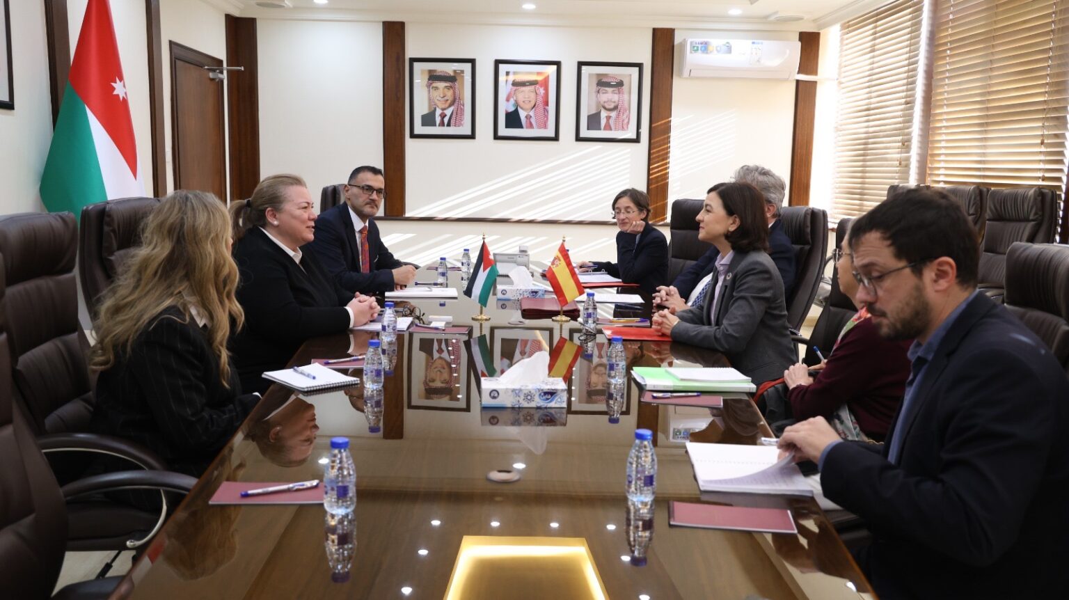 وزيرة التخطيط تلتقي وزيرة الدولة الإسبانية للتعاون الدولي