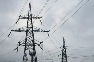 السعايدة: منظومة الطاقة الأردنية مستقرة وخطط استباقية تضمن استدامة التزويد