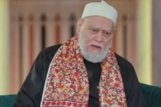 مفتي مصر السابق يجيز الصلاة بـ«ملابس البحر».. كيف؟