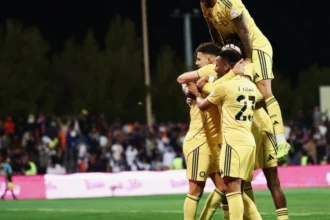 12 انتصاراً متتالياً لـ«العالمي»