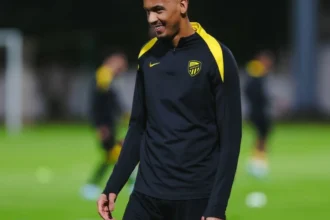 فابينيو يدخل نادي المئوية