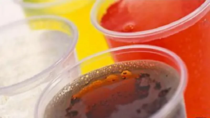 من زجاجة إلى جنازة.. «مشروب غازي» ينهي حياة طفلة مصرية