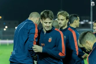 الرياض لا يخسر من ضمك