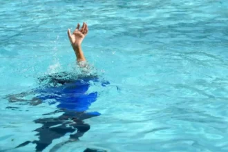 طفل يعود للحياة بعد ساعات من إعلان وفاته