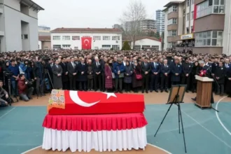 طالب يقتل معلمته ويطعن أخرى داخل مدرسة تركية