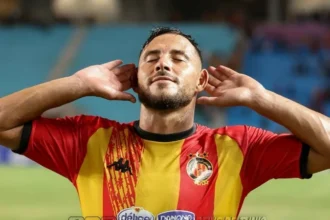 «فيفا» يوقف يوسف بلايلي لمدة عام