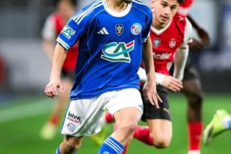 جسيم ياسين.. نجم مغربي صاعد يشعل الملاعب الفرنسية ويخطف الأضواء في ستراسبورغ