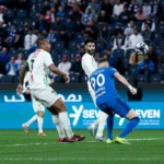 سجل 62 هدفاً وصنع 19 تمريرة.. «بنزيما»الرقم الصعب في الهلال