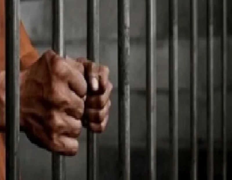 شاب يفقد حياته أثناء دفاعه عن طالبة تعرضت للسرقة في مصر شاب يفقد حياته أثناء دفاعه عن طالبة تعرضت للسرقة في مصر