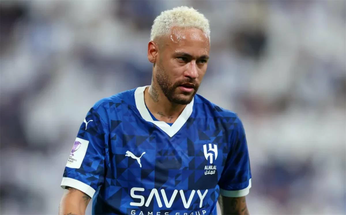 نيمار يقترب من العودة إلى منتخب البرازيل بعد غياب طويل