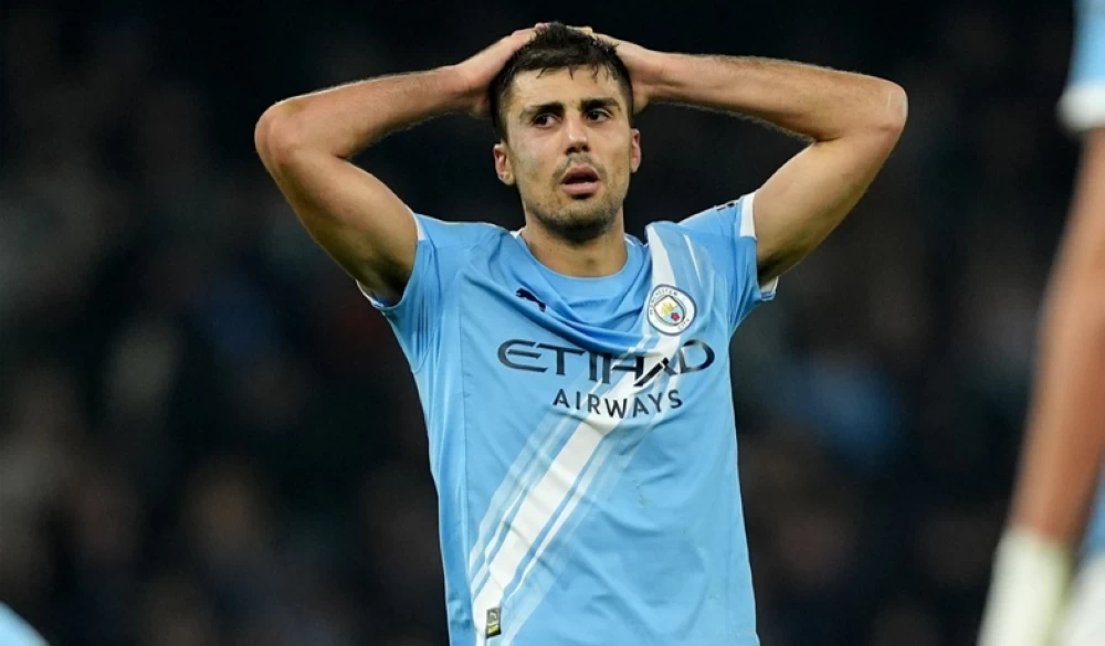 رودري يدفع ثمن انتقاده للتحكيم