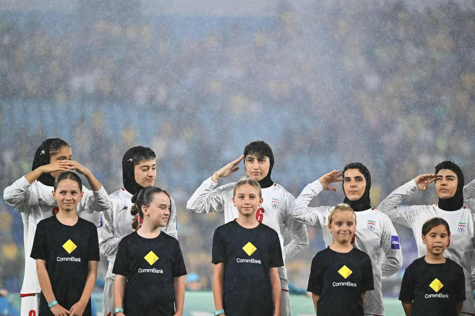 بعد تدخل ترمب.. أستراليا تمنح لاعبات من منتخب إيران تأشيرات إنسانية