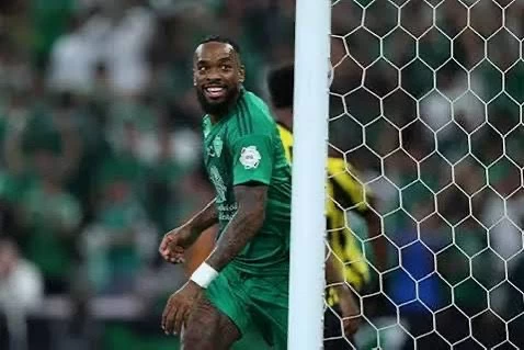 ‏الأهلي يوضح لـ«الانضباط» حول احتفالية توني: السبب ابنه