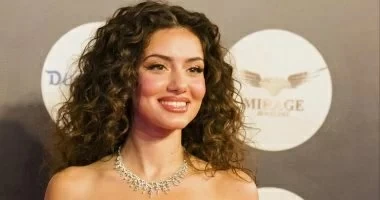 فنانة مصرية شهيرة تحاكم بتهمة السرقة بالإكراه