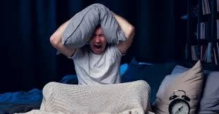 الأرق يكشف ألزهايمر مبكراً