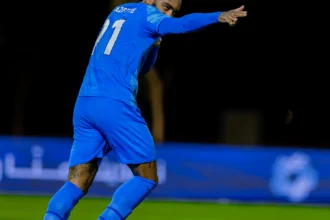 بتعادل قاتل.. التعاون يفلت من «نيوم»