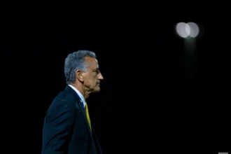 لماذا يُفرض الحكم الأجنبي علينا؟