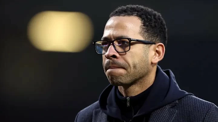 بعد السقوط أمام باريس.. مدرب تشيلسي يتعهد بكشف الجاسوس