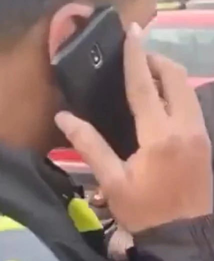 اتصال إسرائيلي بعنصر في الدفاع المدني قبل قصف بيروت