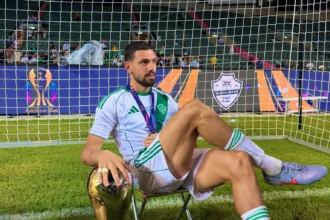 بعد «بوست» القادسية.. دميرال يرد بتغريدة مثيرة