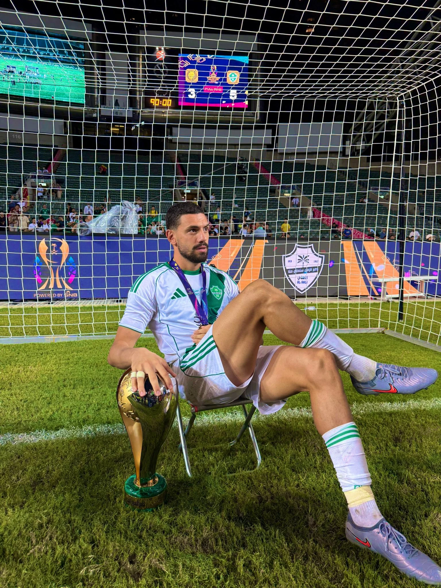 بعد «بوست» القادسية.. دميرال يرد بتغريدة مثيرة بعد «بوست» القادسية.. دميرال يرد بتغريدة مثيرة