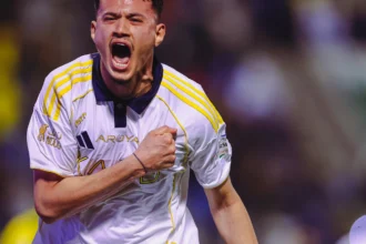 تخطى الخليج بالـ 5.. الصدارة تتزين بـ«النصر»