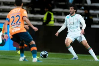 بعد الأخطاء التي تعرض لها الفريق.. الاتفاق يطالب بتحكيم أجنبي