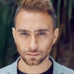 لم يدفع الإيجار 4 أشهر.. مالك فيلا يشتكي حسام حبيب